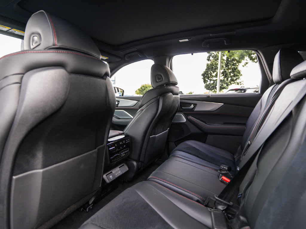 Certified 2026 Acura MDX A-Spec AWD/4WD image 19