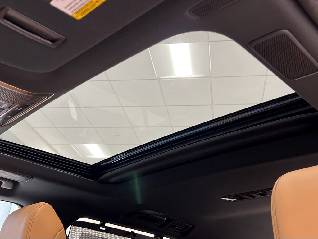 New 2026 Lexus LX 600 4WD w/ Accessory Package (2T) image 10