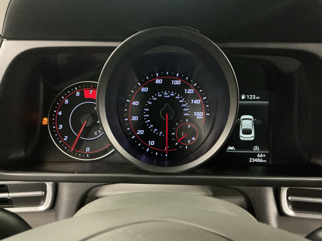 Certified 2023 Hyundai Elantra SE FWD image 16
