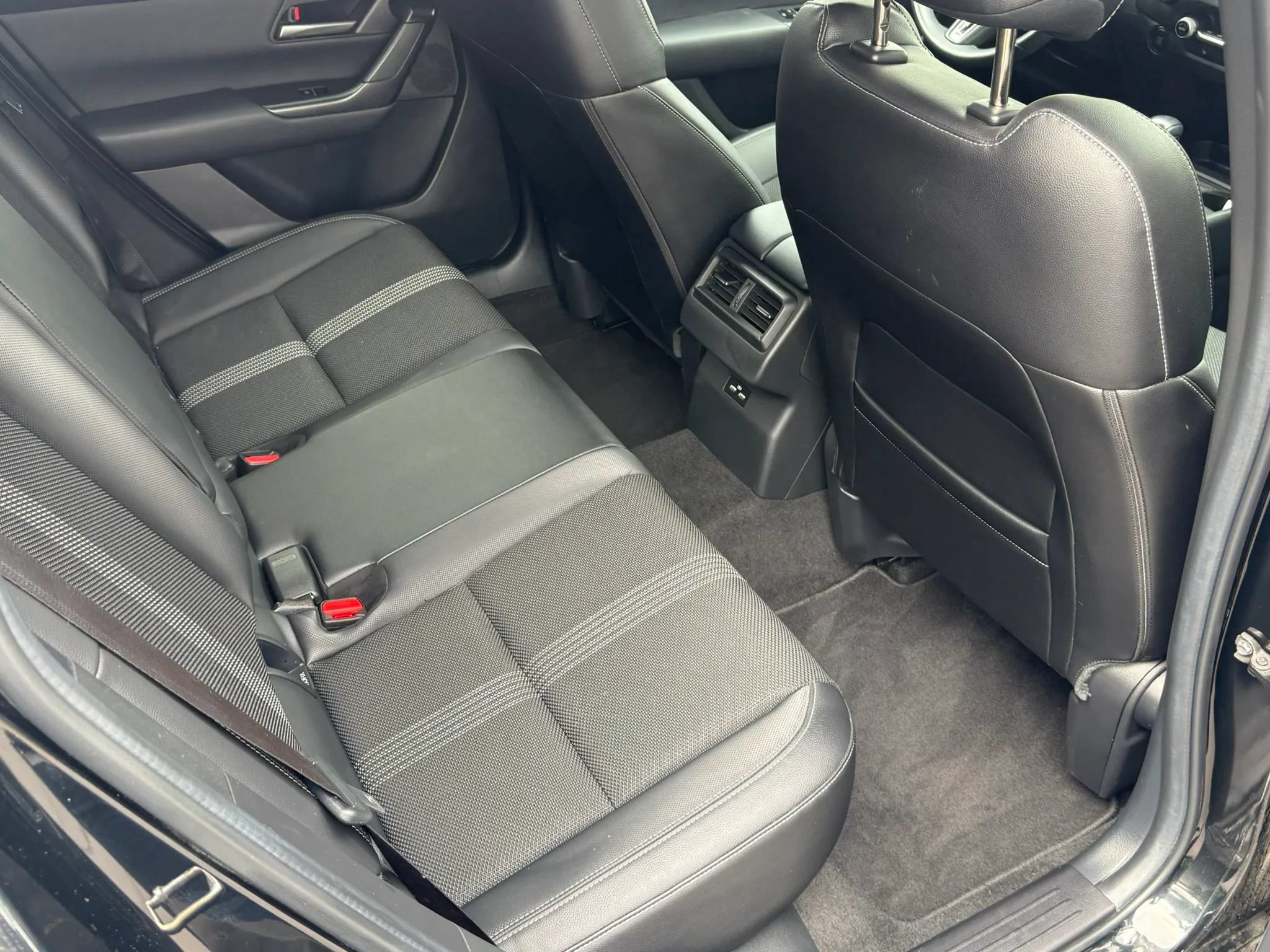 Used 2024 MAZDA CX-50 AWD 2.5 S w/ Preferred Package image 25