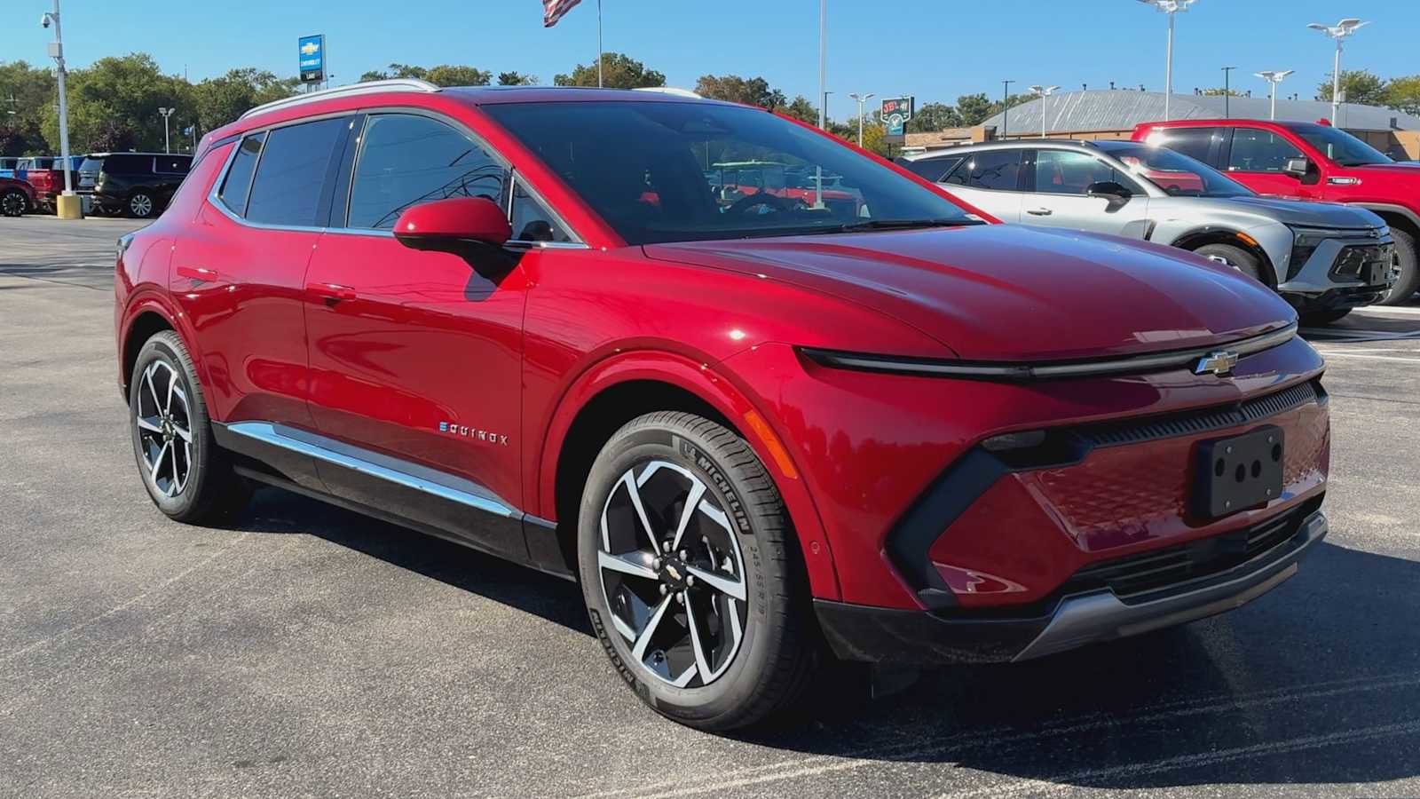 Certified 2024 Chevrolet Equinox EV LT w/ Active Safety Package 3 image 8