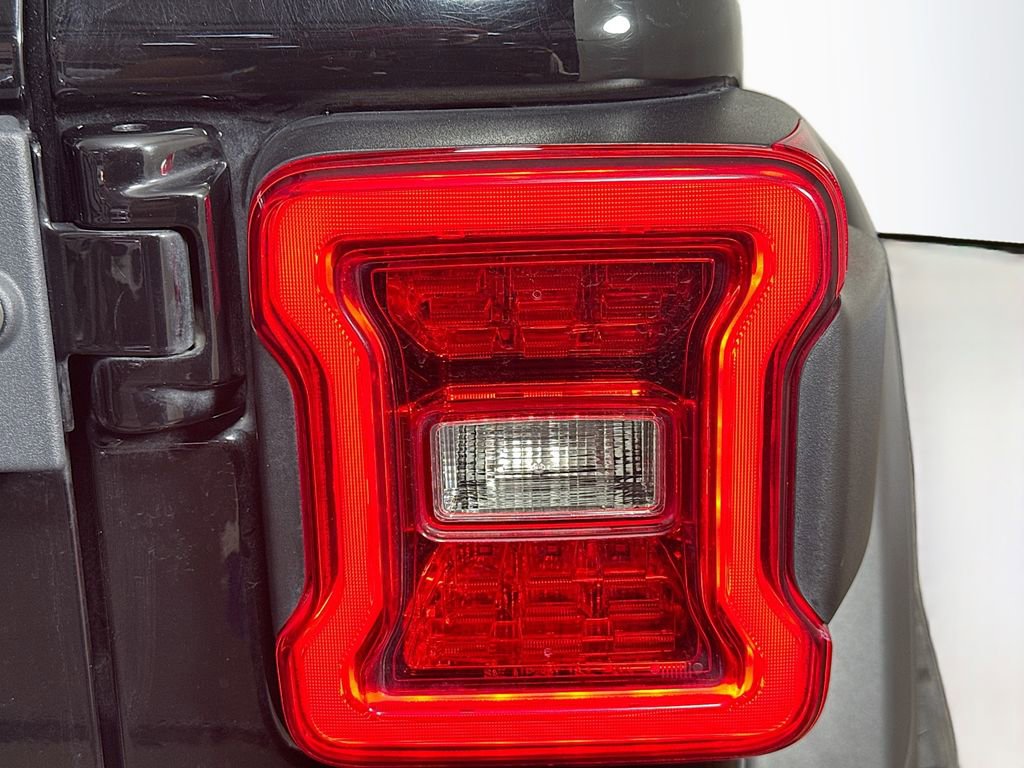 Used 2020 Jeep Wrangler Unlimited Sport S AWD/4WD image 31