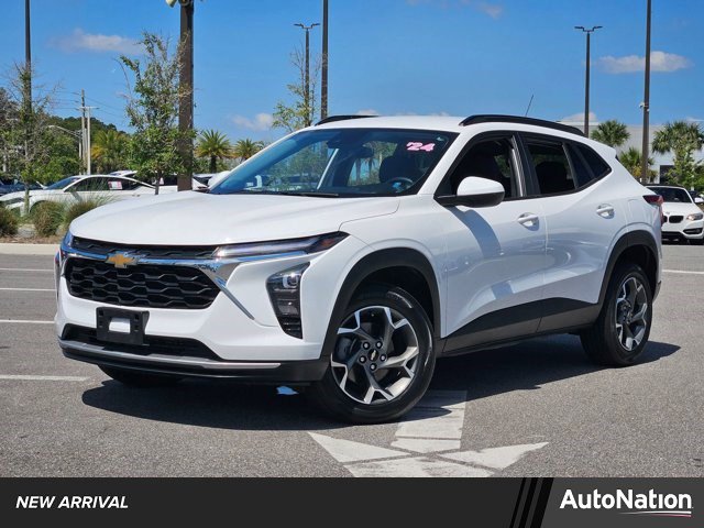 Used 2024 Chevrolet Trax LT w/ Driver Confidence Package FWD image 1