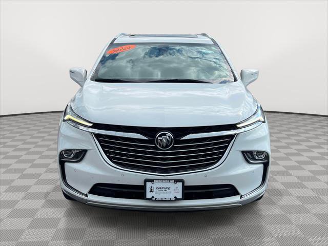 Used 2023 Buick Enclave Essence w/ Experience Buick Package AWD/4WD image 2