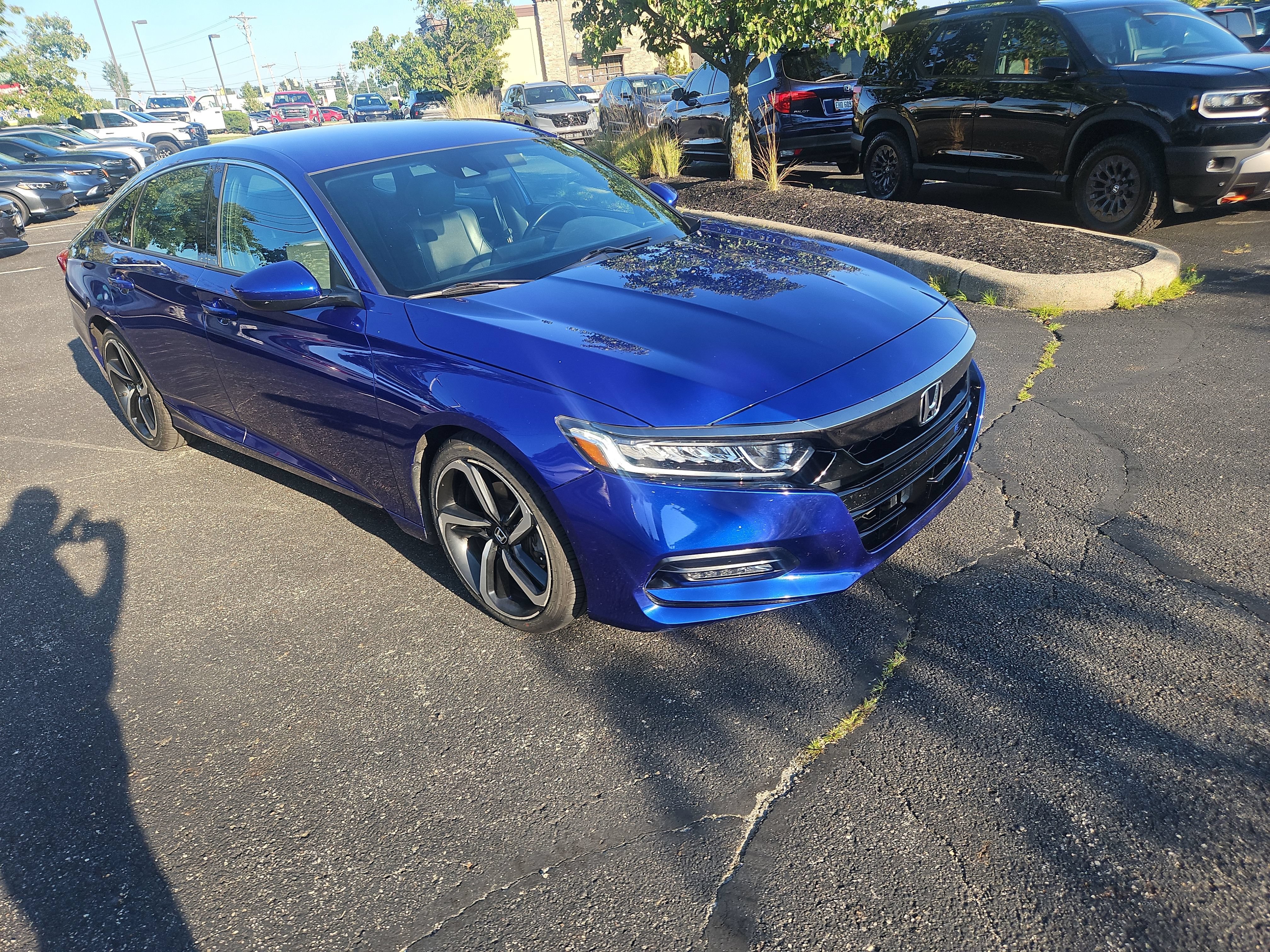 Used 2018 Honda Accord Sport image 13