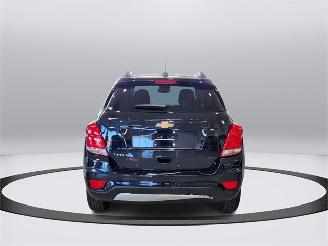 Used 2022 Chevrolet Trax LT w/ LT Convenience Package image 6