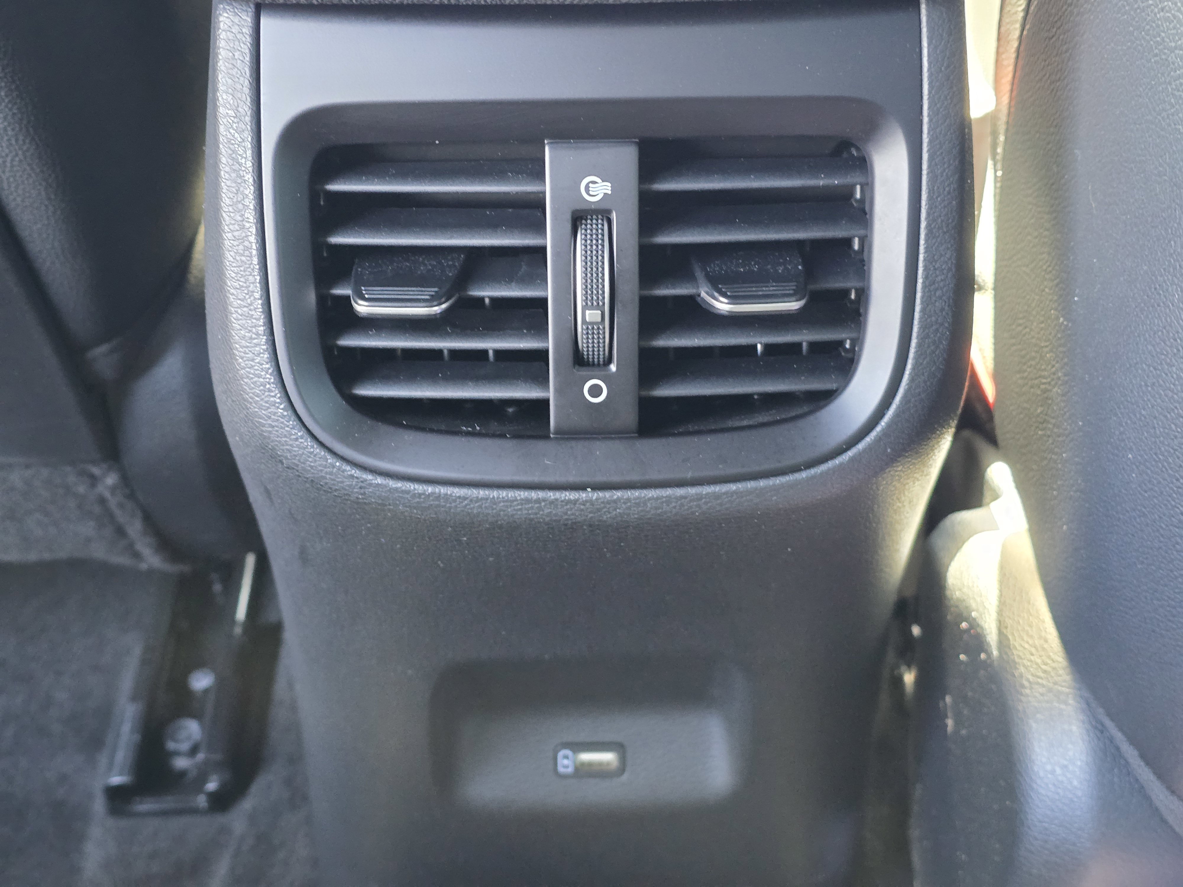 New 2024 Kia Forte GT image 12