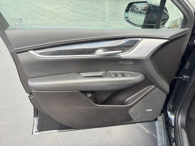 Certified 2023 Cadillac XT5 Premium Luxury w/ LPO, Floor Liner Package AWD/4WD image 10