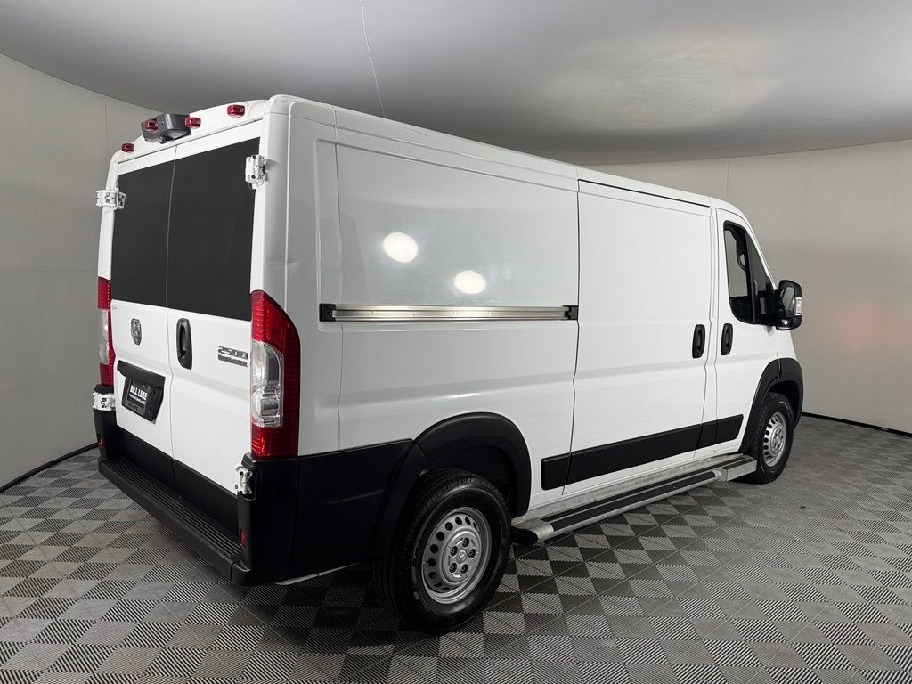 Used 2025 RAM ProMaster 2500 w/ U-Haul Equipment Group FWD image 7