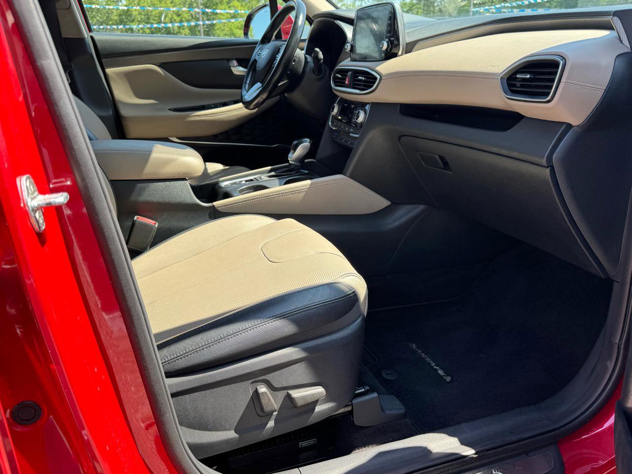 Used 2020 Hyundai Santa Fe Limited image 14