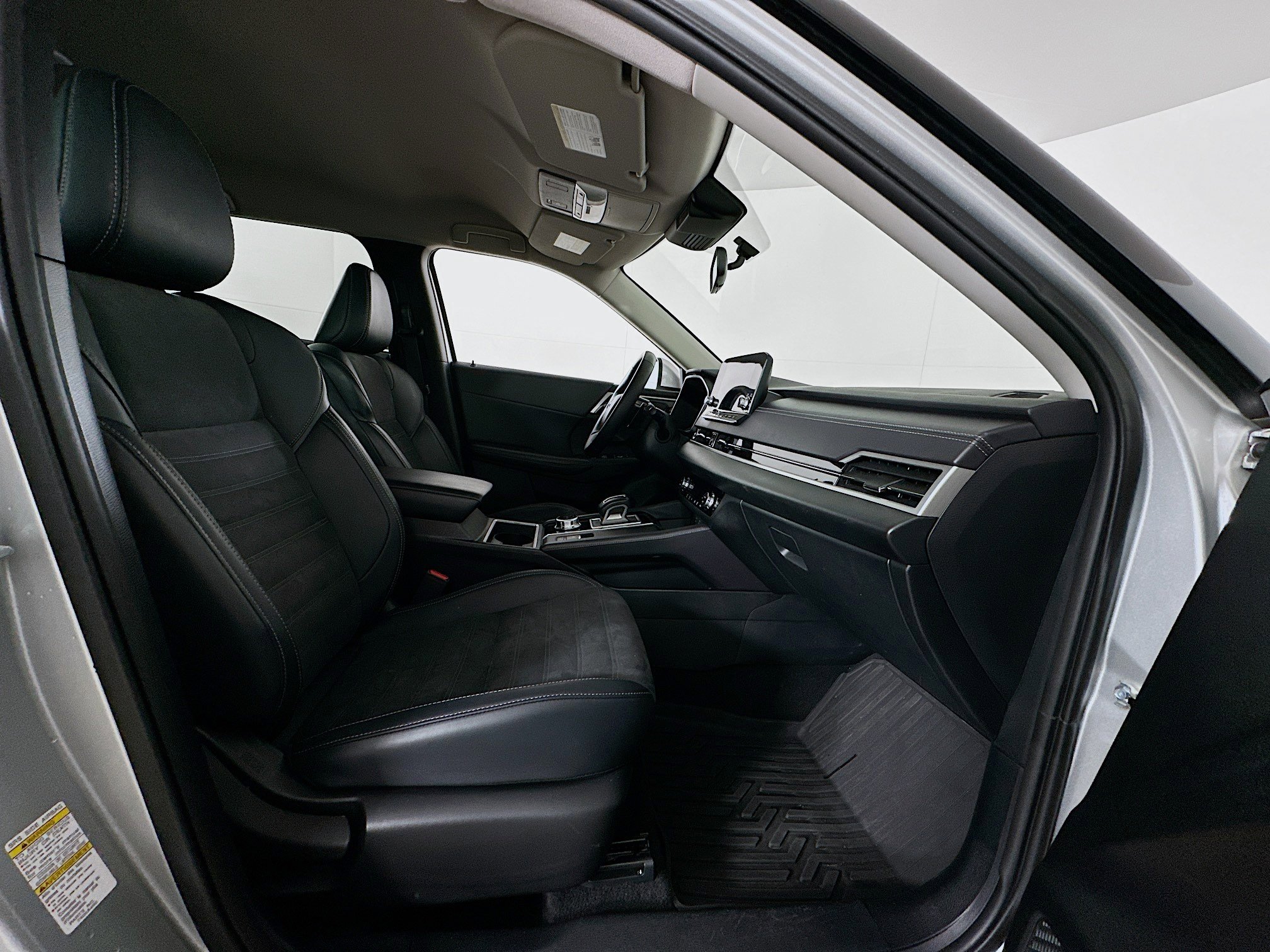 Used 2024 Mitsubishi Outlander SE image 31