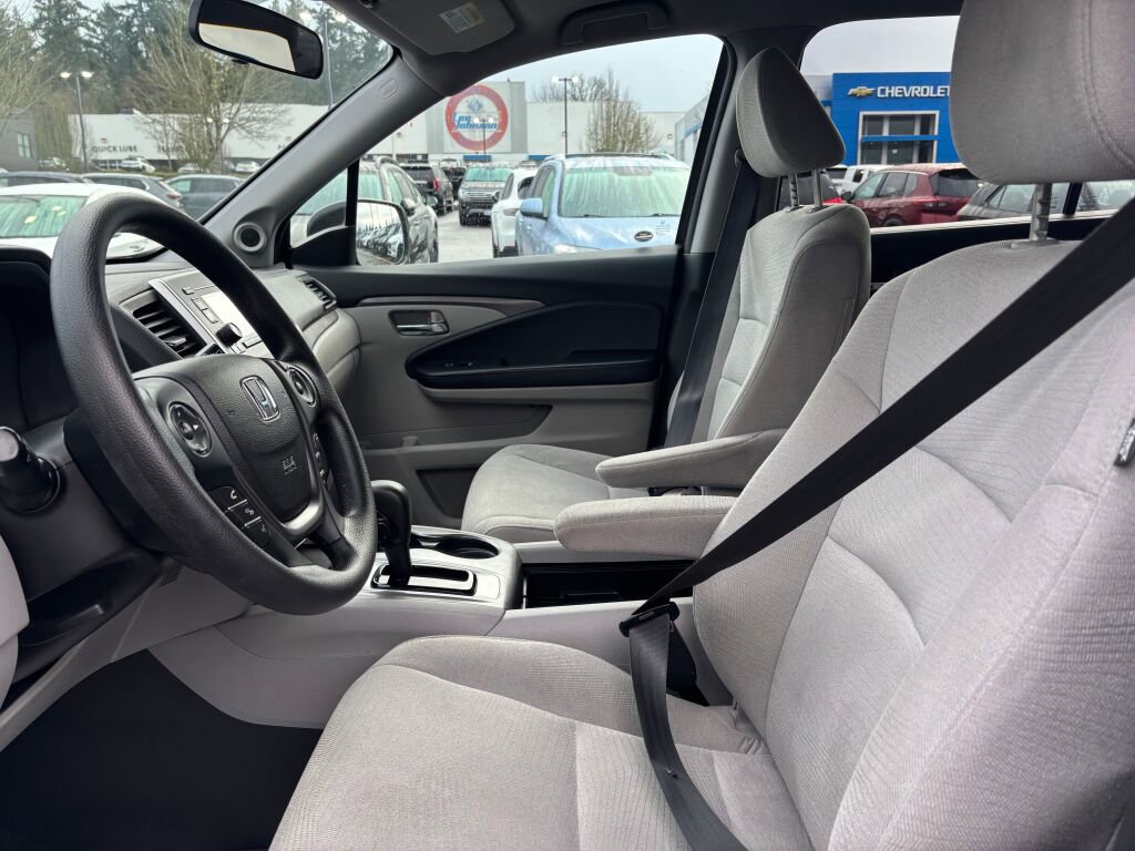 Used 2016 Honda Pilot LX image 15