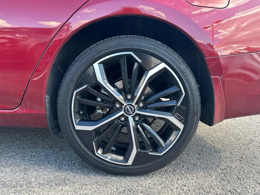 Used 2025 Nissan Altima 2.5 SR AWD/4WD image 6
