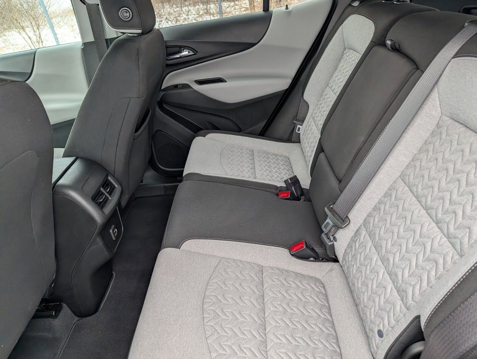 Used 2022 Chevrolet Equinox LT image 18