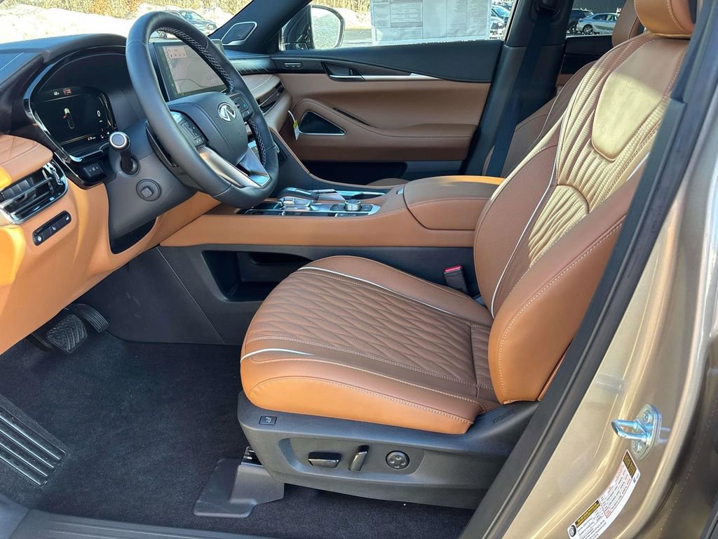 New 2026 INFINITI QX60 Autograph w/ Dark Cargo Package image 12