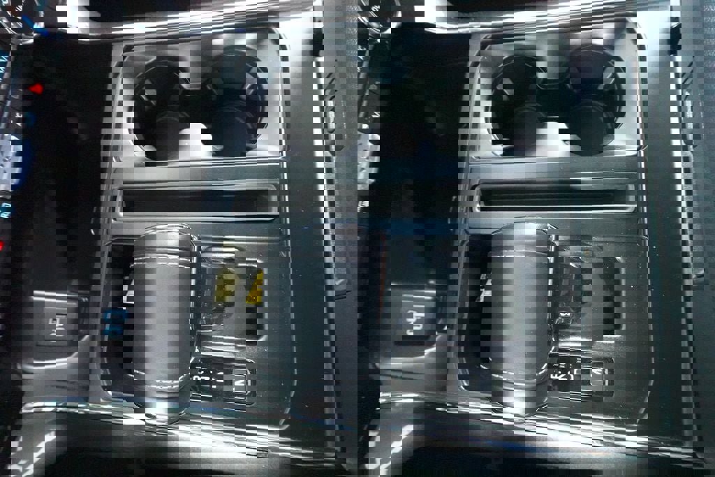 Used 2022 Ford F150 XLT w/ Equipment Group 302A High image 17