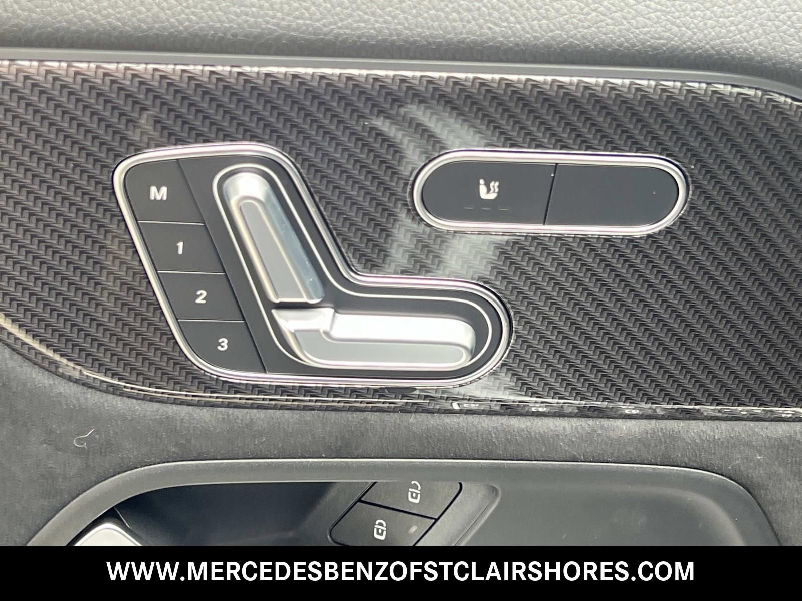 New 2026 Mercedes-Benz GLA 35 AMG 4MATIC image 17