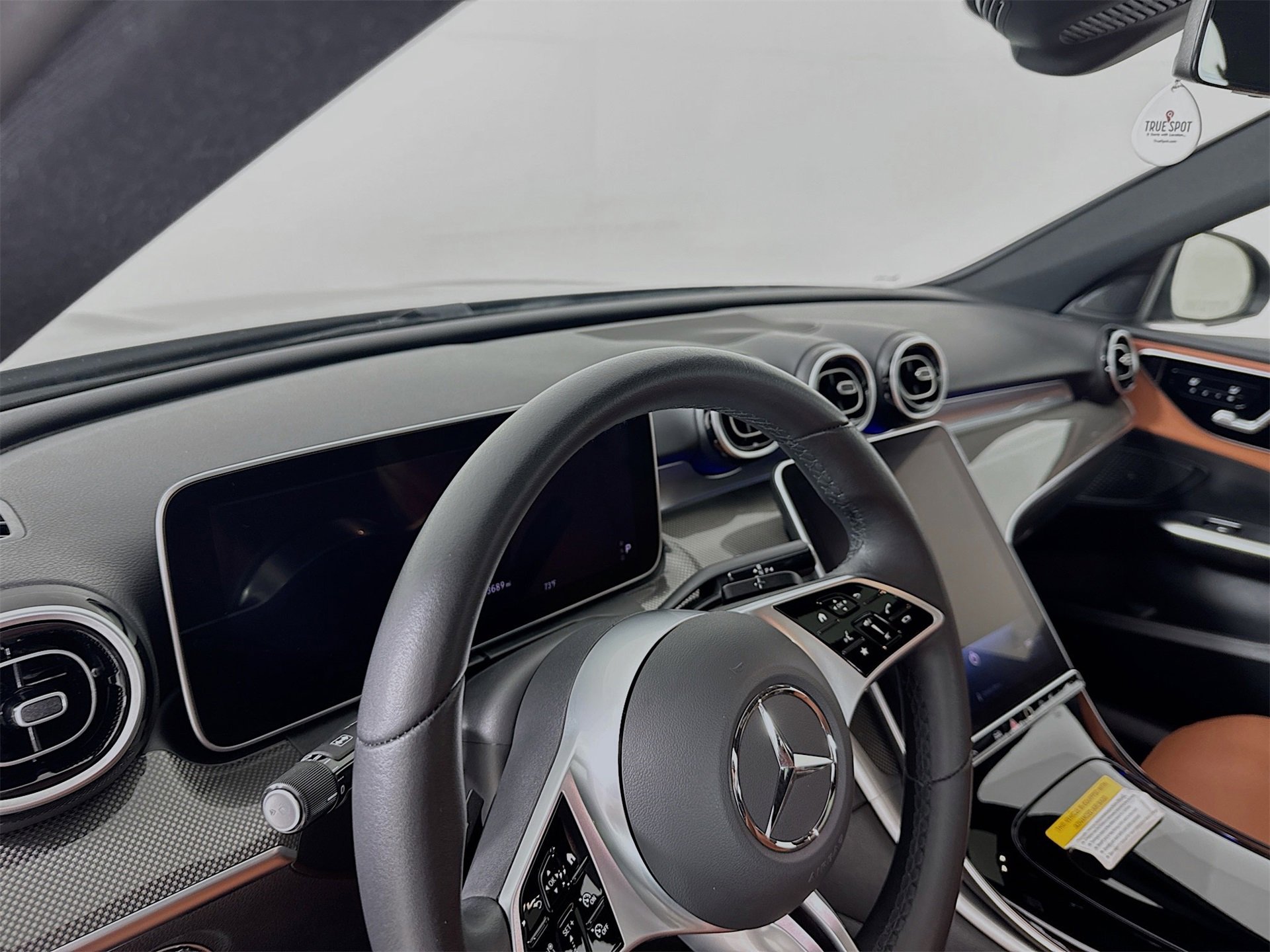 Certified 2025 Mercedes-Benz C 300 Sedan image 10