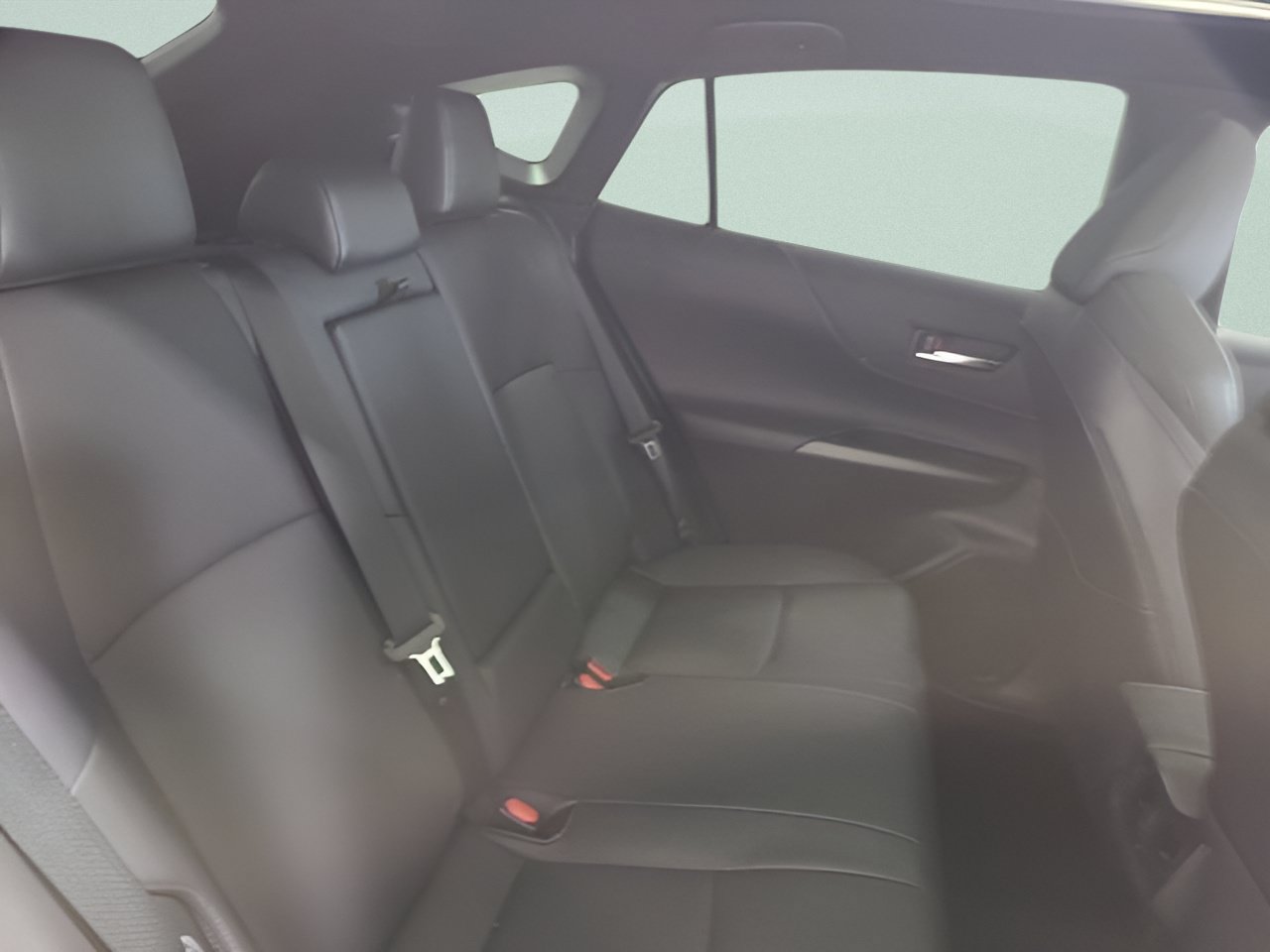 Used 2021 Toyota Venza Limited w/ Advanced Technology Package AWD/4WD image 14