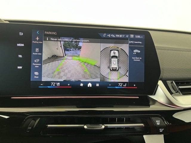 New 2025 BMW X2 xDrive28i w/ Premium Package image 17