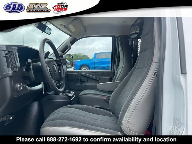 Used 2023 GMC Savana 2500 w/ Driver Convenience Package image 9