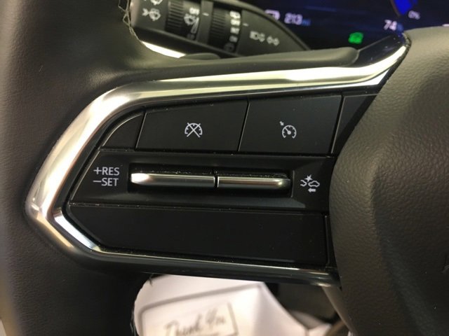 Used 2024 Chevrolet Equinox EV LT image 29