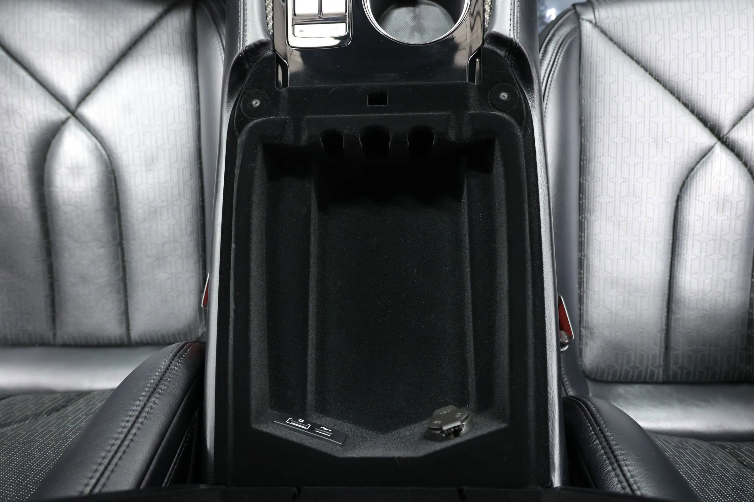Used 2022 Karma GS-6 RWD image 33