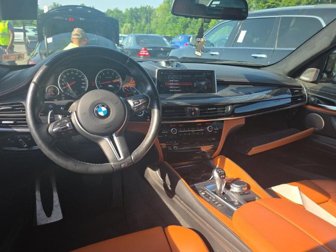 Used 2019 BMW X6 M w/ Executive Package AWD/4WD image 11