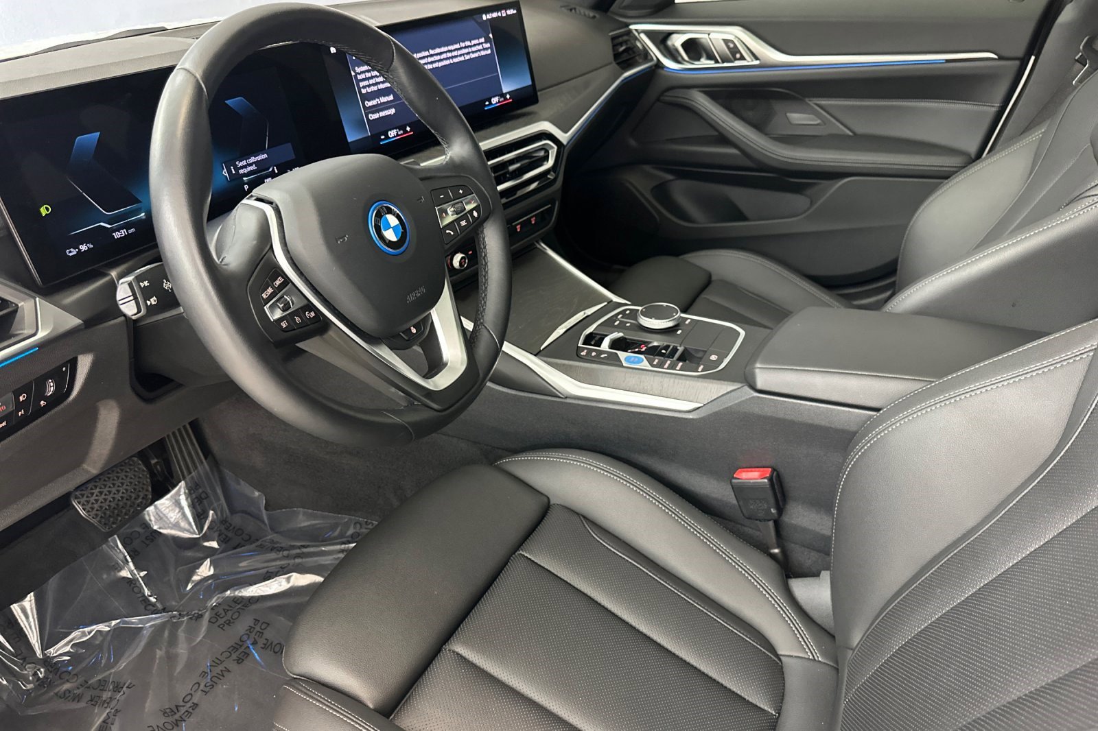 Certified 2023 BMW i4 eDrive35 w/ Premium Package image 4