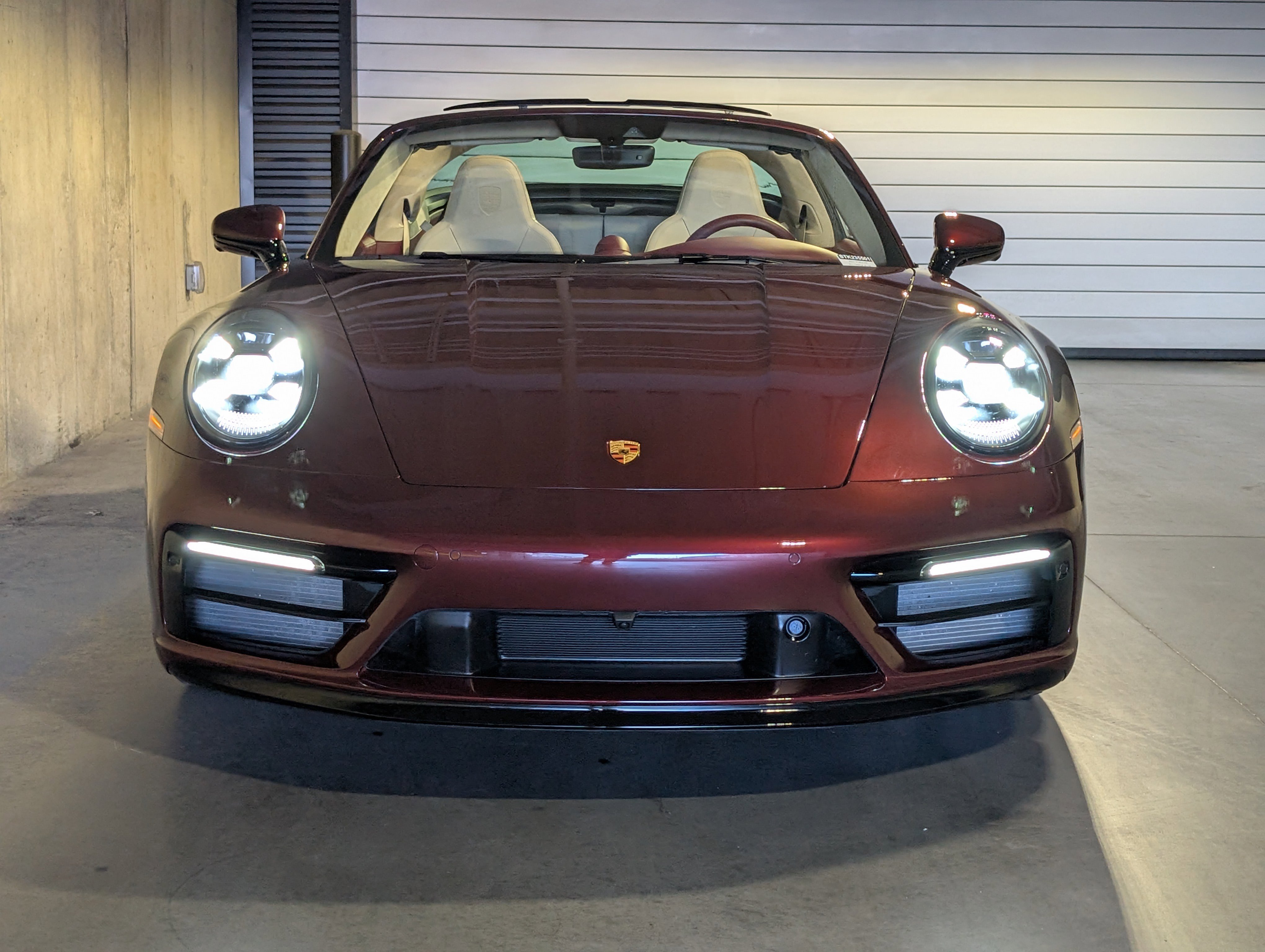 Certified 2021 Porsche 911 Targa 4S Heritage Design image 10