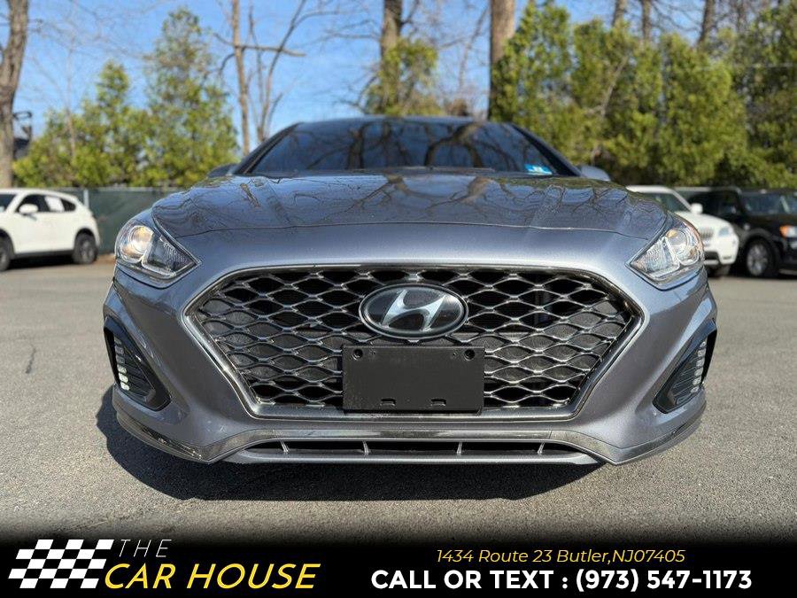 Used 2019 Hyundai Sonata Sport w/ Tech Package 03 FWD image 3