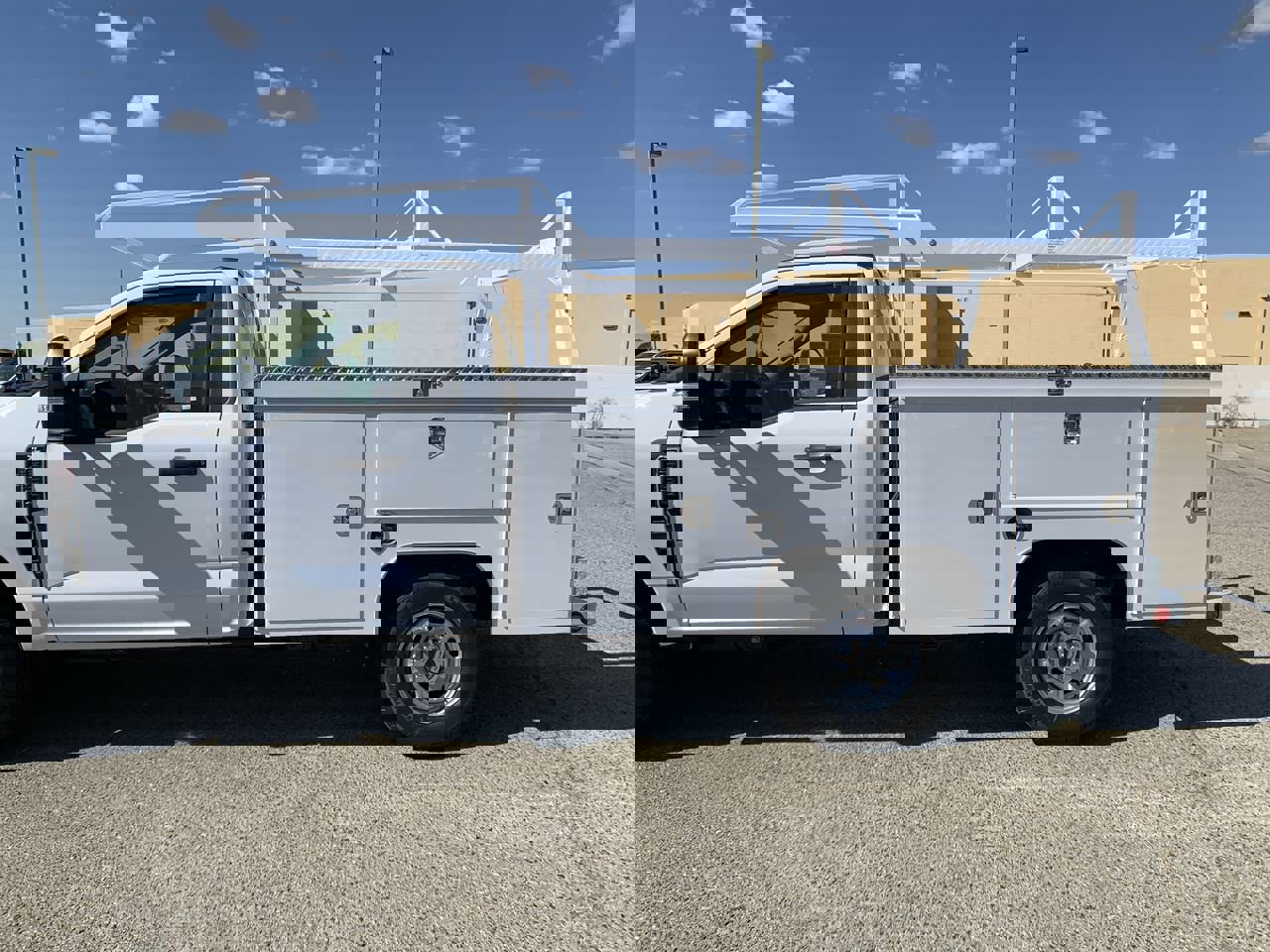 New 2026 Ford F250 XL w/ XL Chrome Package image 16