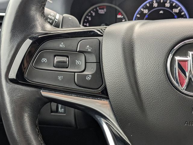 Used 2024 Buick Enclave Premium image 32