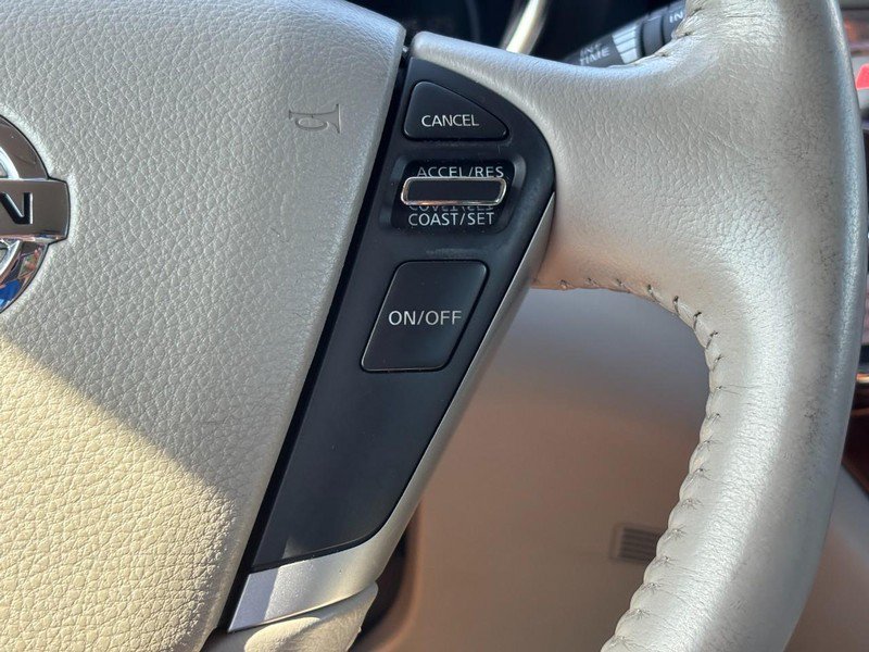 Used 2014 Nissan Quest SV FWD image 21