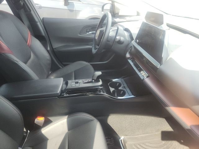 Used 2024 Toyota Prius Prime image 13
