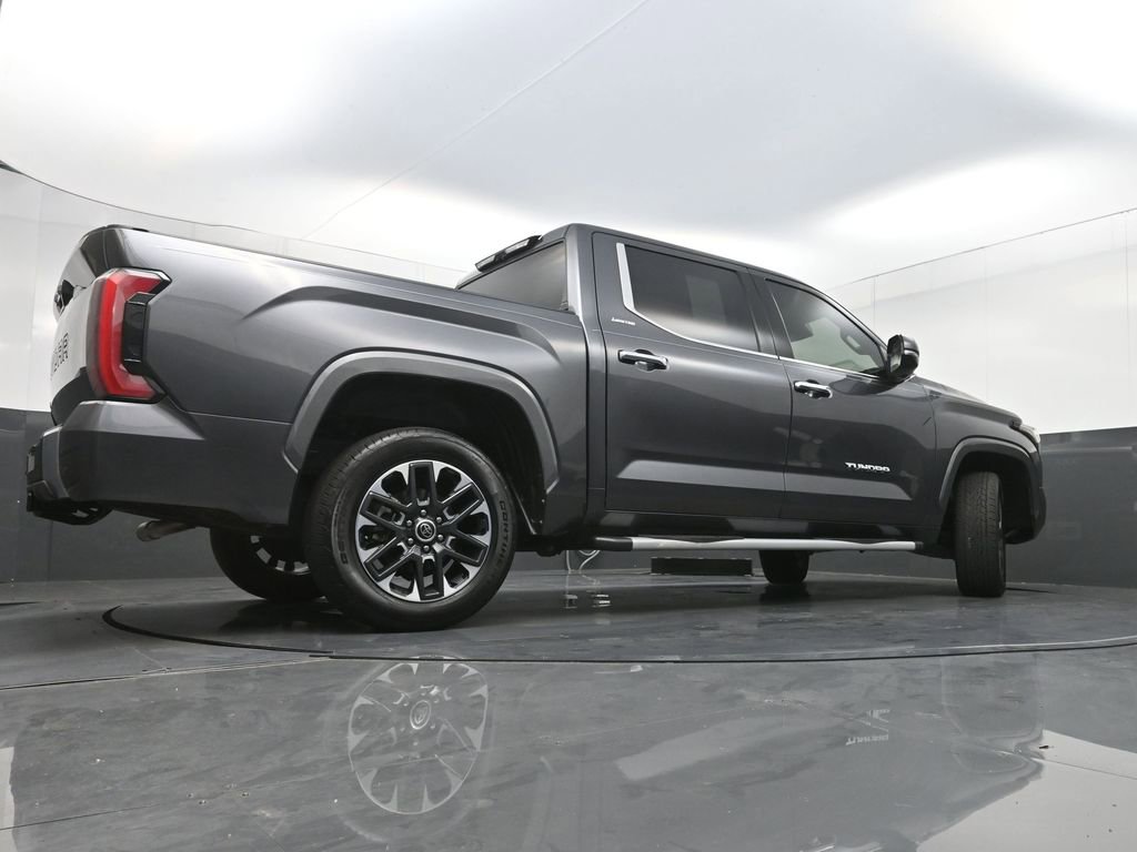 Used 2023 Toyota Tundra Limited AWD/4WD image 32
