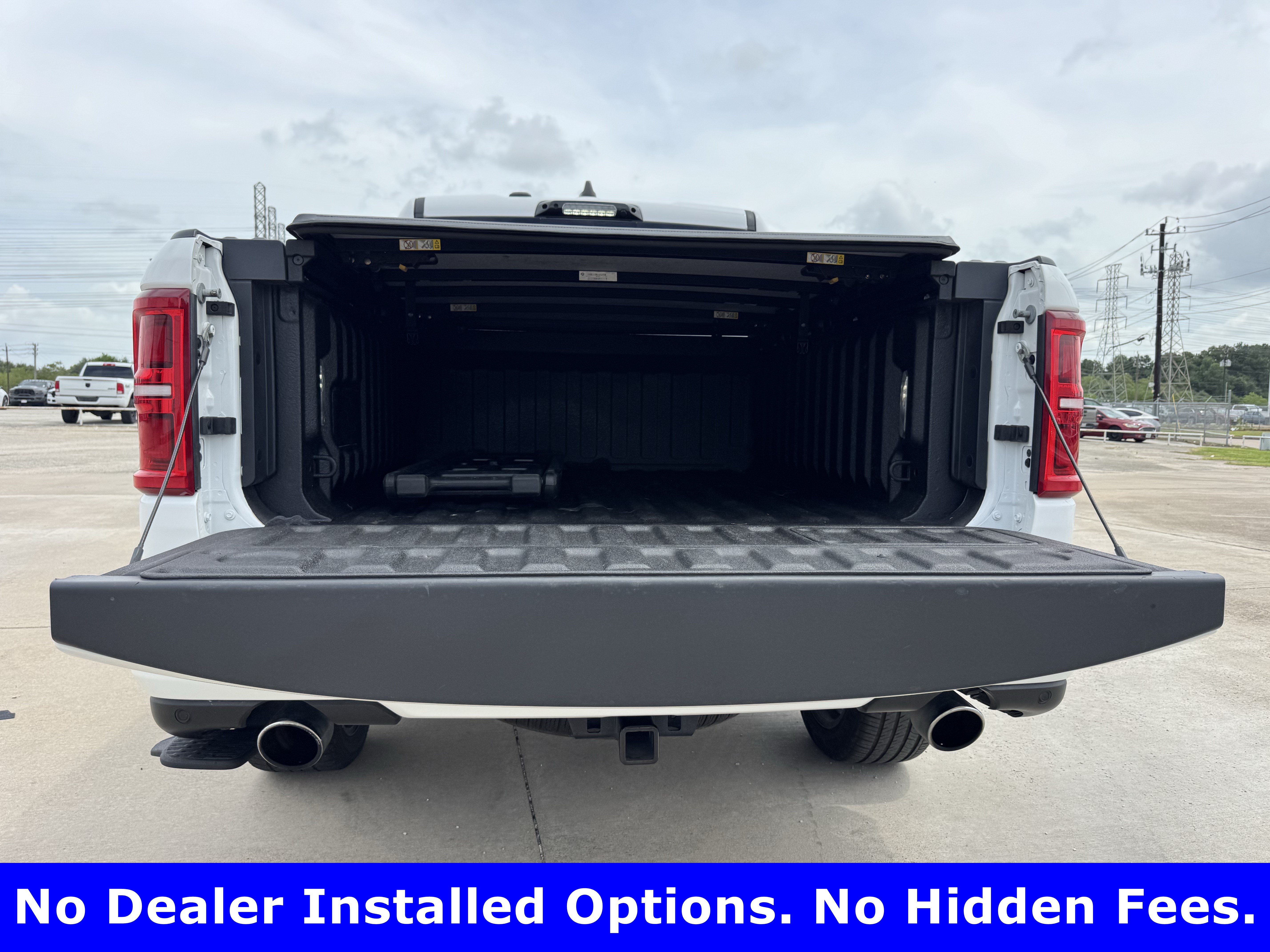 Used 2025 RAM 1500 Limited AWD/4WD image 26