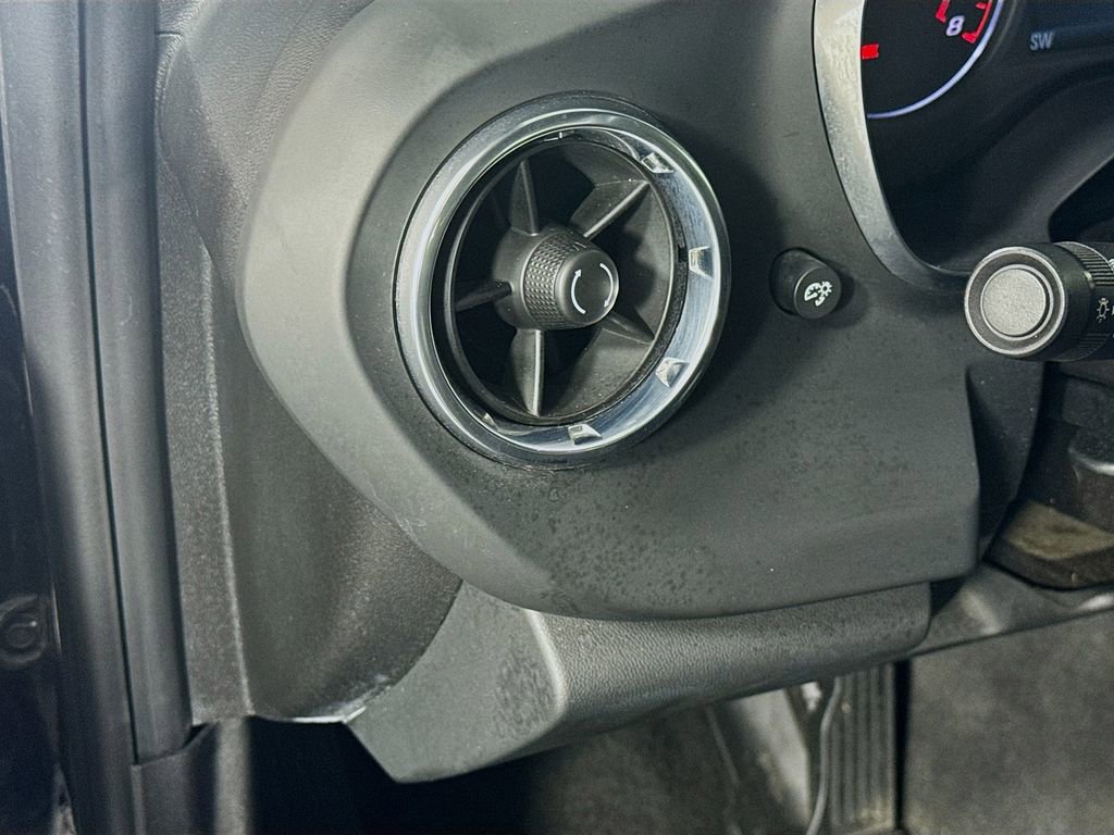 Used 2018 Chevrolet Camaro LT w/ RS Package image 11