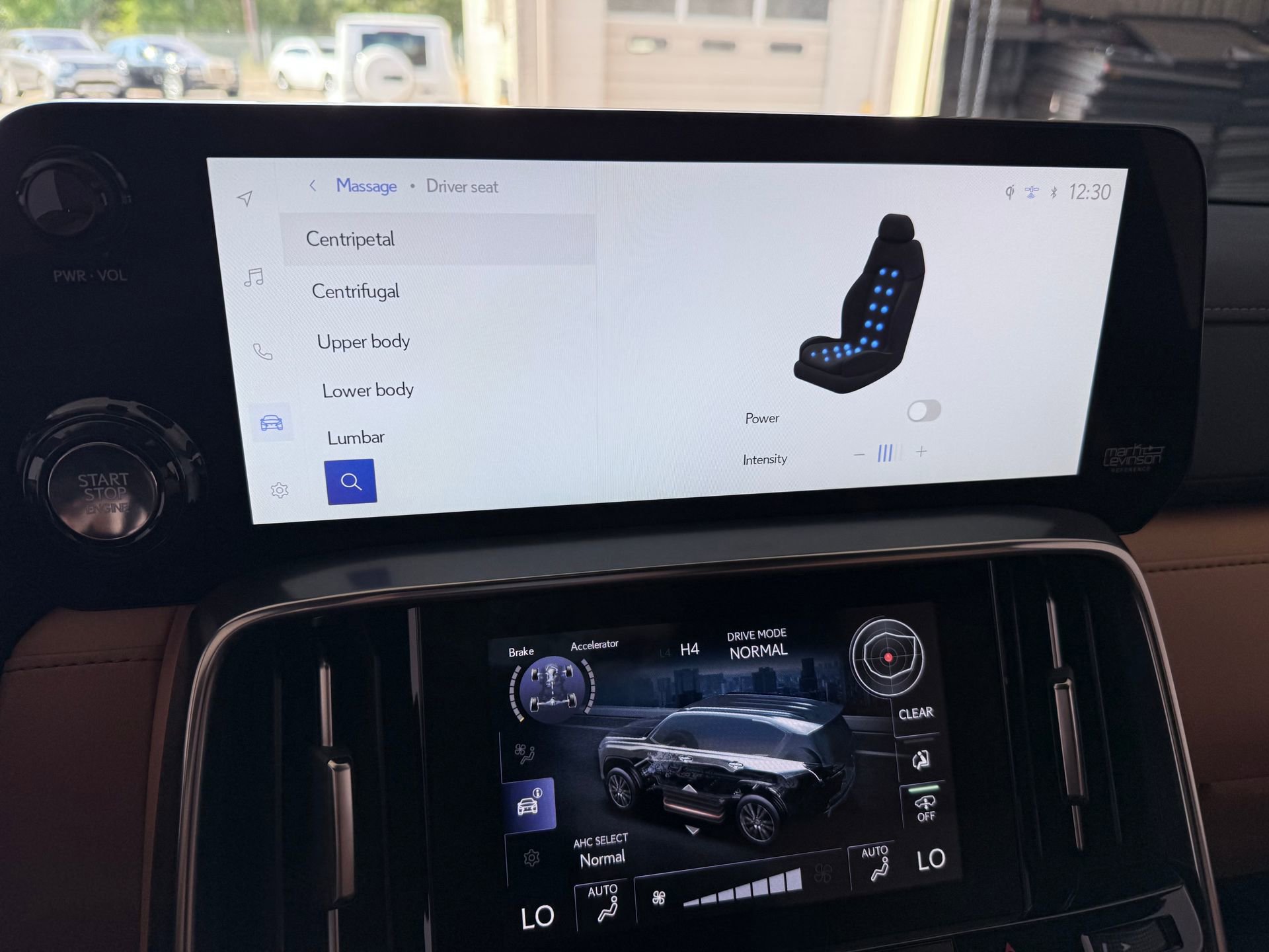 Used 2026 Lexus LX 600 4WD w/ Luxury Package image 16