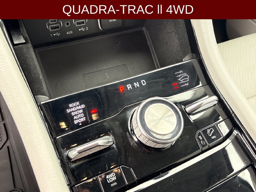 Used 2022 Jeep Grand Cherokee L Overland w/ Advanced Protech Group III AWD/4WD image 15