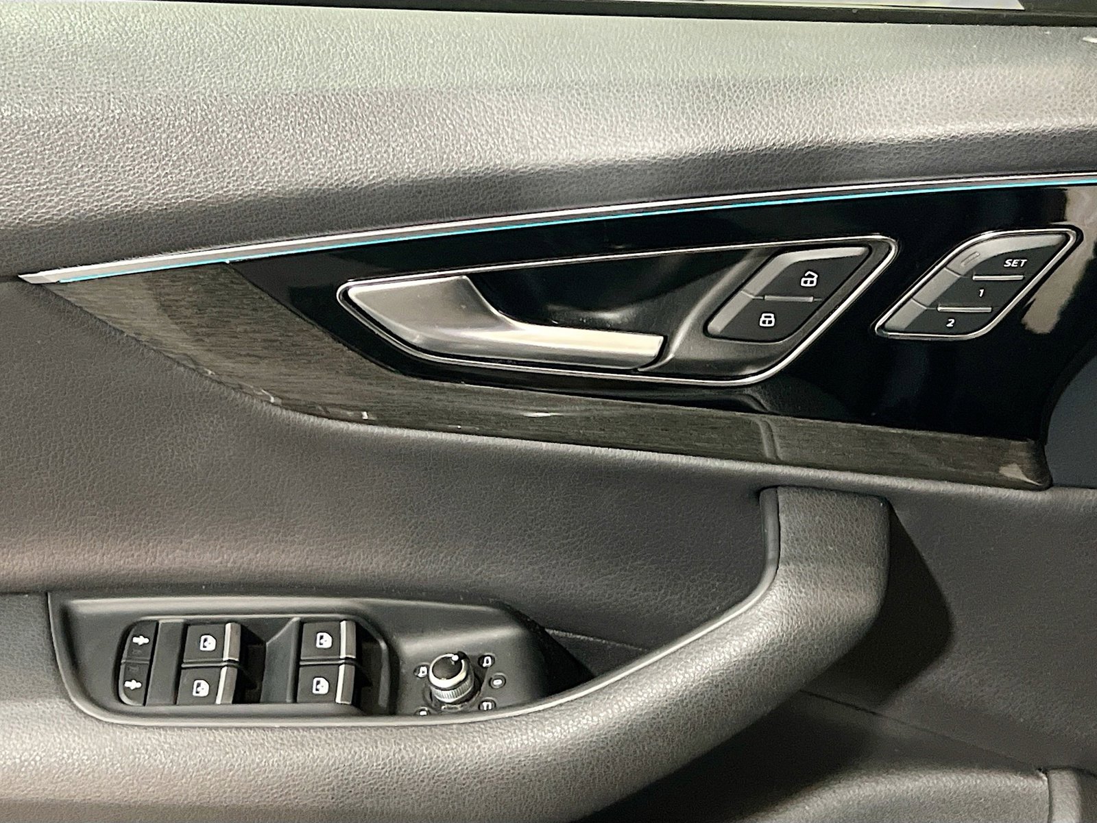 Used 2019 Audi Q7 3.0T Prestige w/ Prestige Package image 14