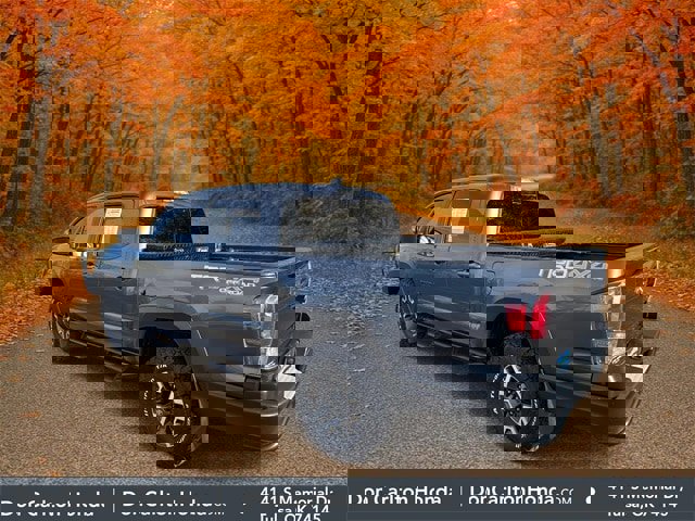 Used 2021 Toyota Tacoma TRD Off-Road image 6