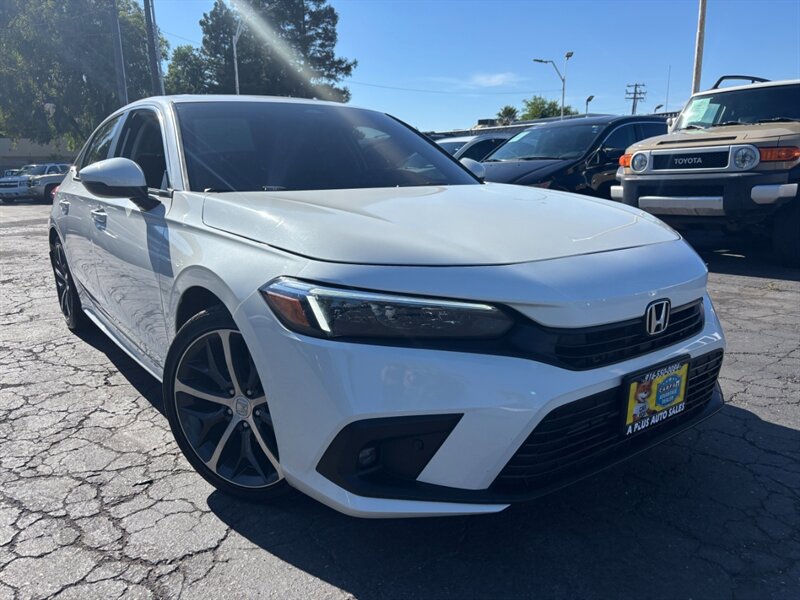 Used 2024 Honda Civic Touring image 1