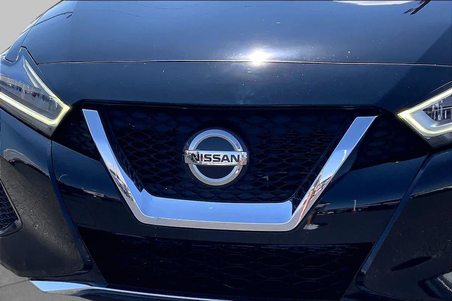 Used 2022 Nissan Maxima SV w/ Floor Mat Group FWD image 30