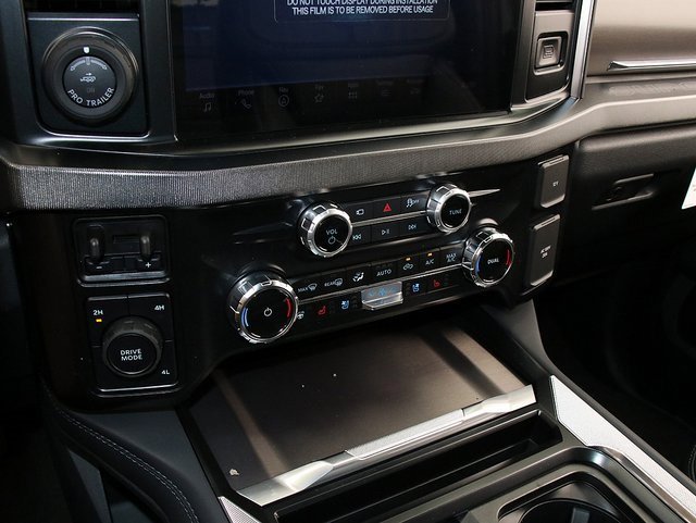 New 2026 Ford F450 Platinum image 24