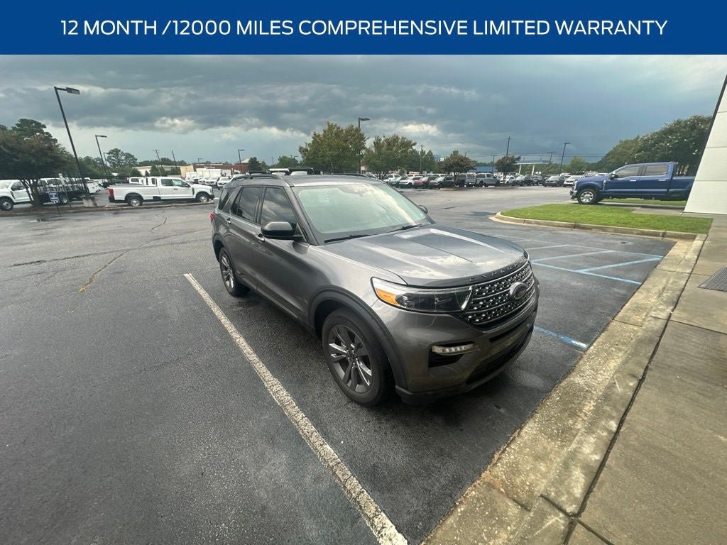 Used 2022 Ford Explorer XLT w/ Equipment Group 202A AWD/4WD image 5