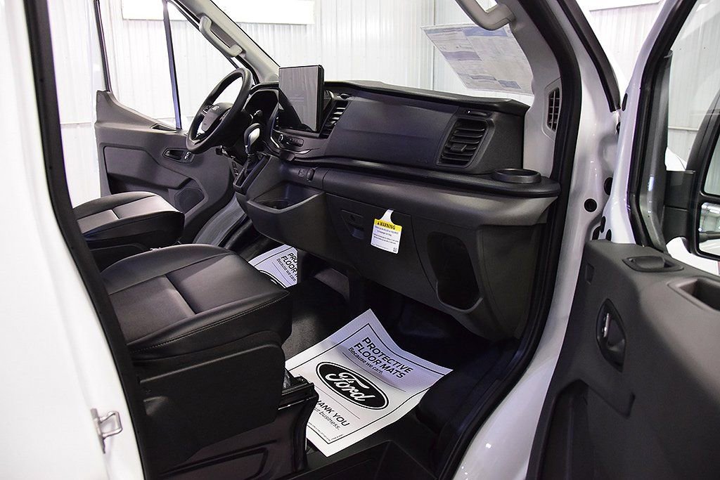 New 2026 Ford Transit 250 148 Medium Roof w/ Load Area Protection Package image 26