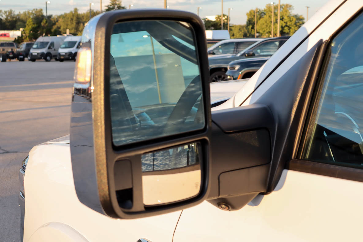 New 2027 RAM 3500 Laramie AWD/4WD image 12