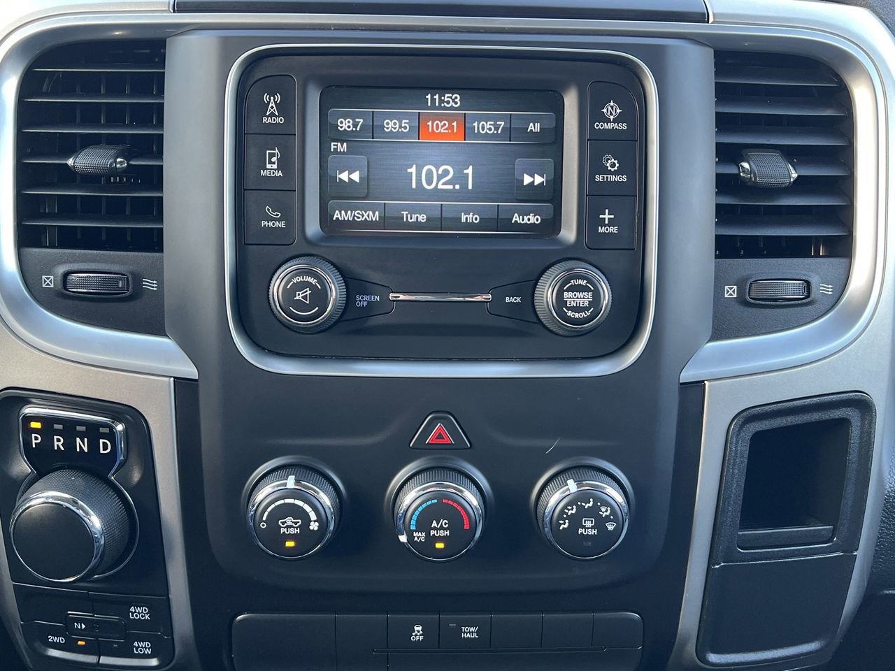 Used 2019 RAM 1500 Classic SLT image 4