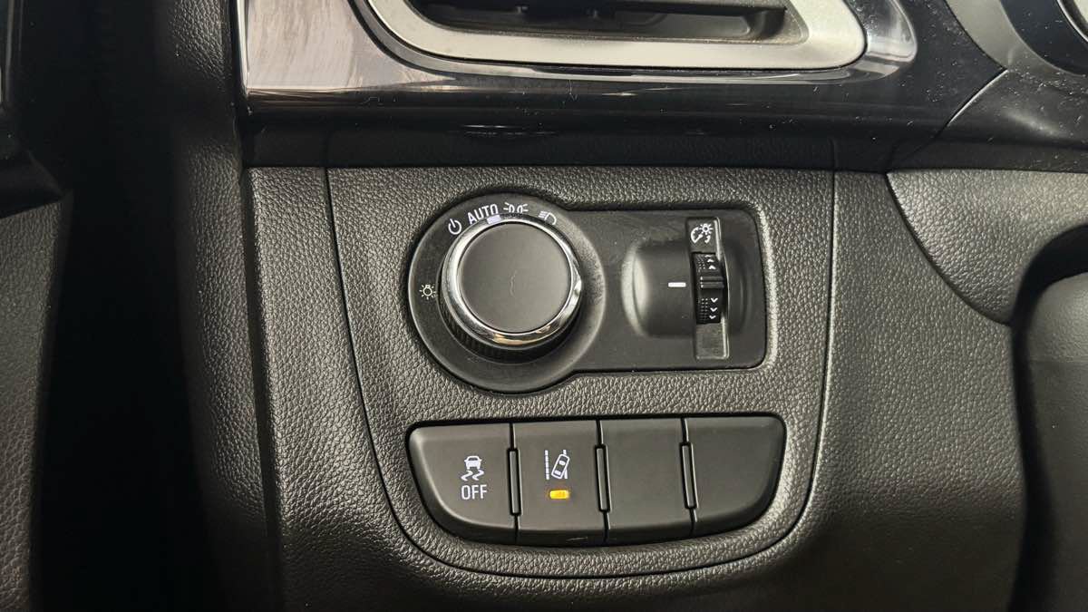 Used 2020 Chevrolet Spark LT w/ Driver Confidence Package FWD image 20